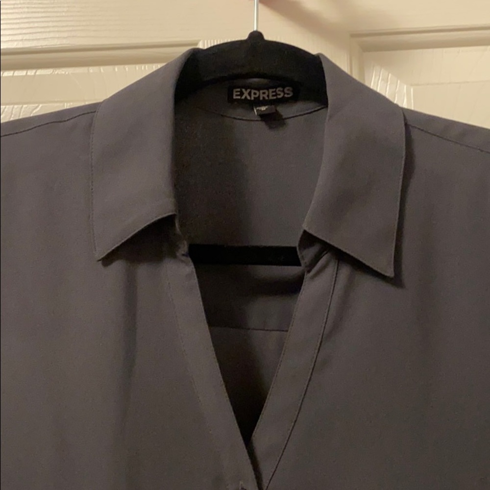 Express blouse. New without tags. - Picture 3 of 4